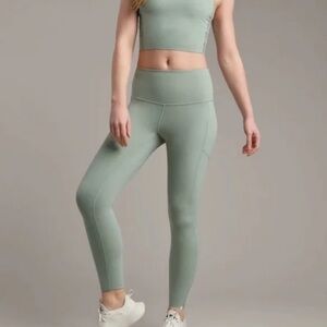 NWT Rhone Revive Pocket Leggings Pacific Green Size XL